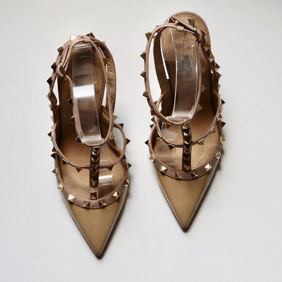 Valentino Garavani Rockstud Ankle Strap Pumps in Patent Leather Size: 39 1/2 - Picture 5 of 16